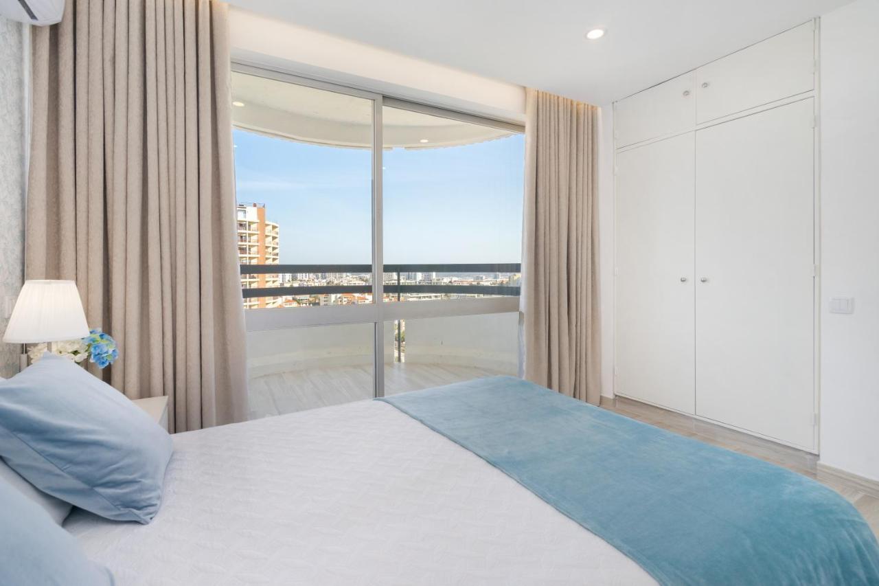 Apartment Da Rocha,1605 Torre Verde, Charming Apartment, Sea View, By Ig